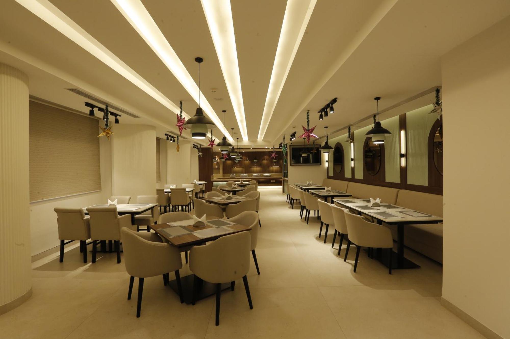 Tulip Inn Zirakpur Exteriér fotografie