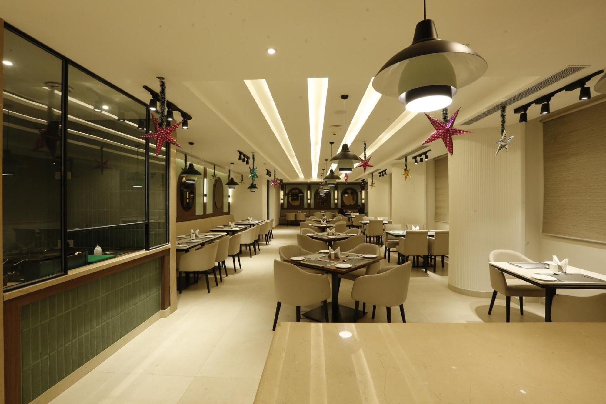 Tulip Inn Zirakpur Exteriér fotografie