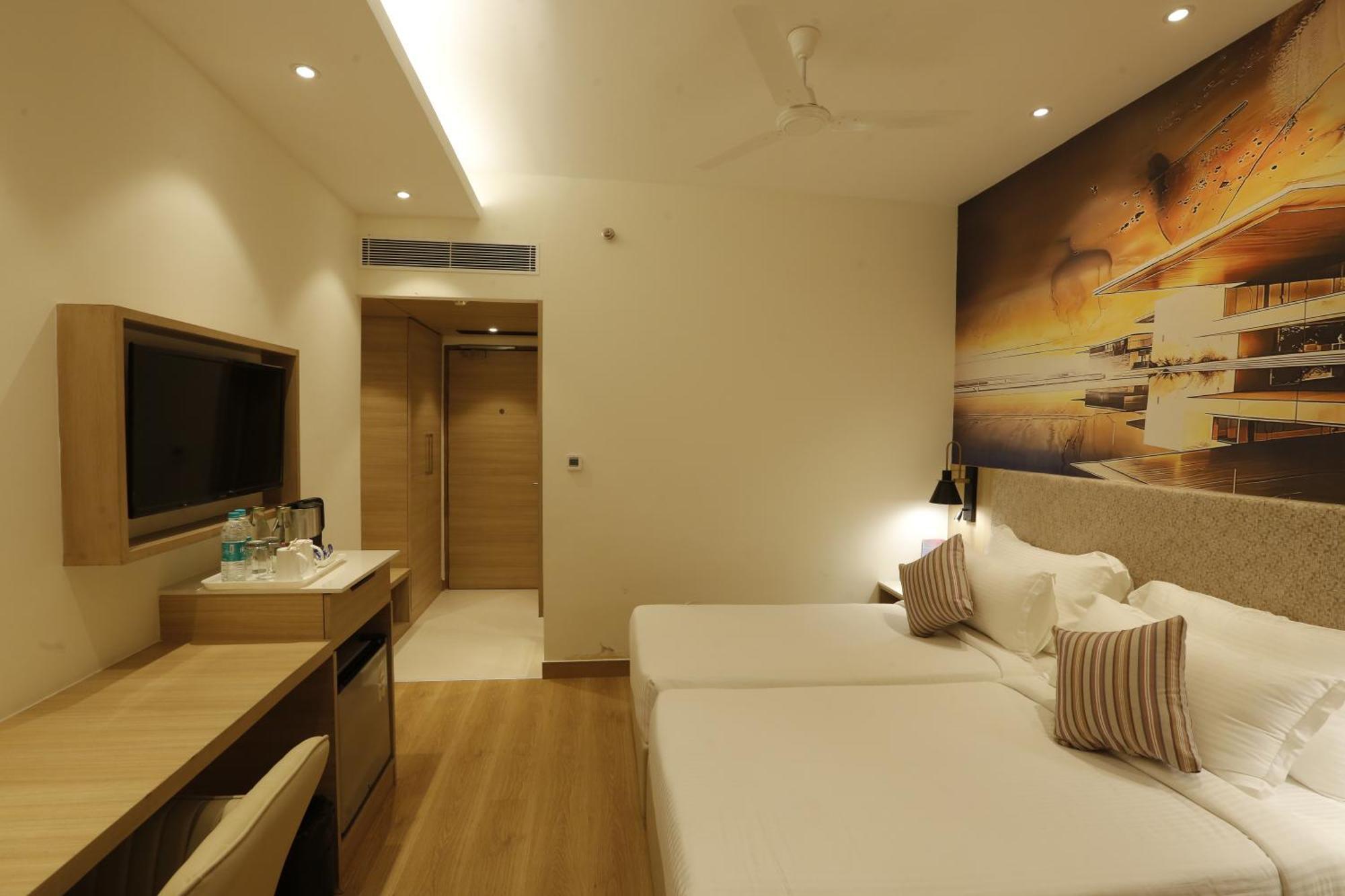 Tulip Inn Zirakpur Exteriér fotografie