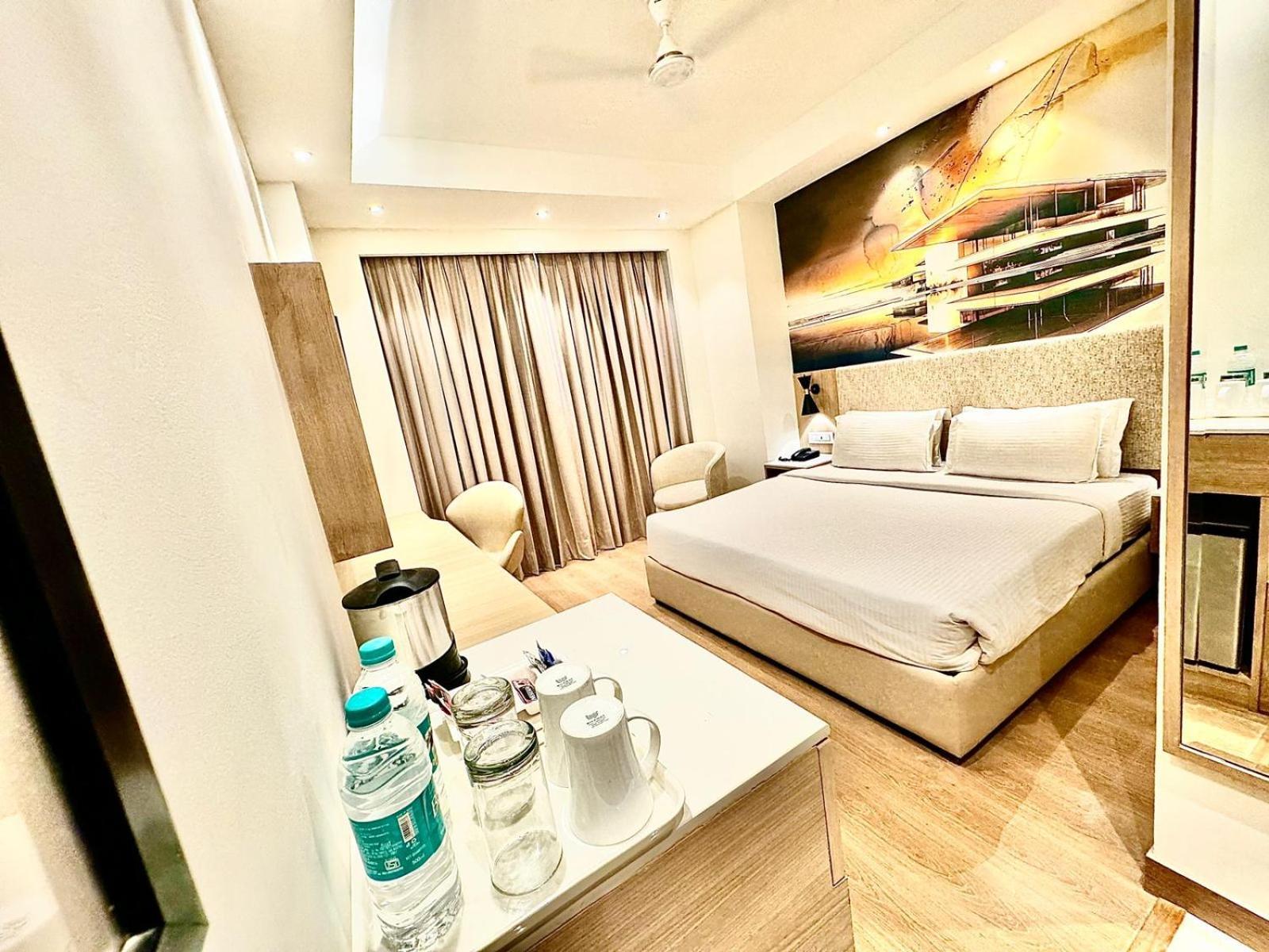 Tulip Inn Zirakpur Exteriér fotografie