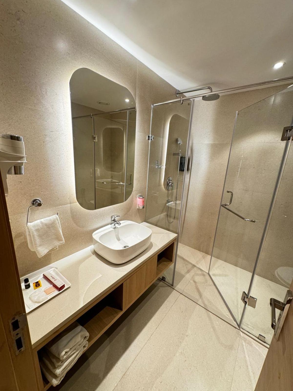 Tulip Inn Zirakpur Exteriér fotografie